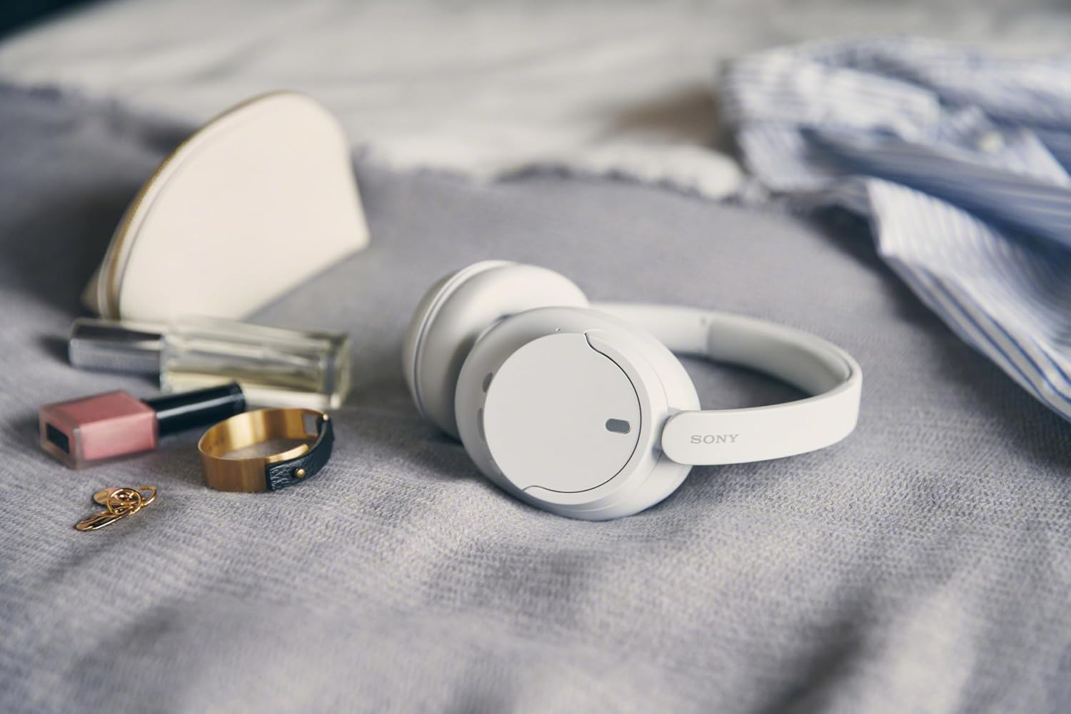 Sony WH-CH720N Wireless Noise Canceling Headphones with Alexa – White